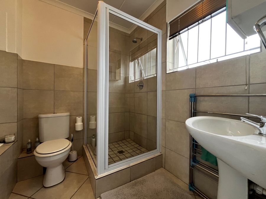 2 Bedroom Property for Sale in Buh Rein Estate Western Cape